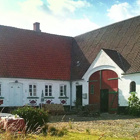 Three-bedroom Holiday In 4 * Aeroskobing