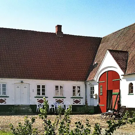 Three-bedroom Holiday In 4 Aeroskobing
